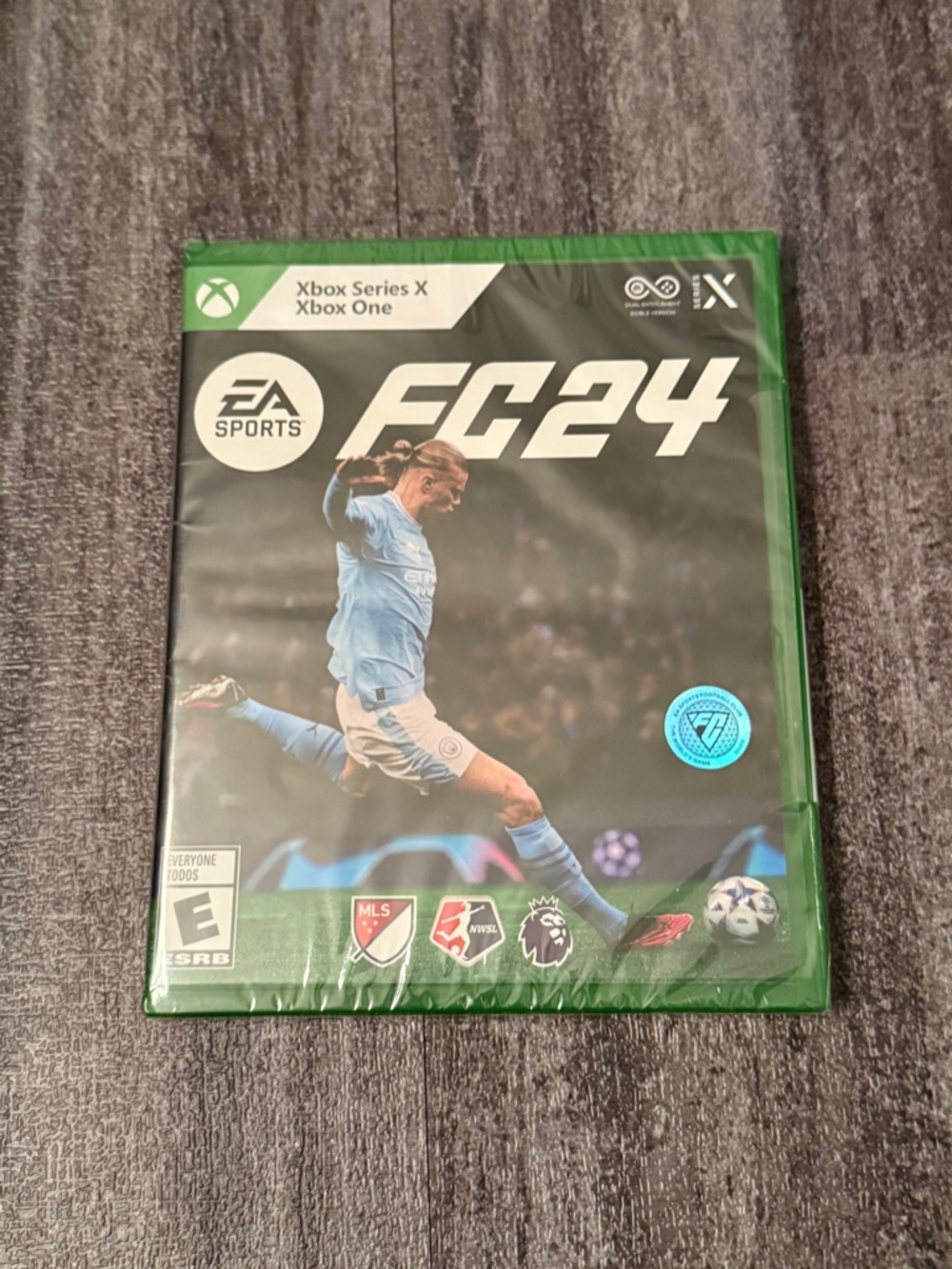 Xbox One / Series X “FC 24” video game - NEW IN WRAP